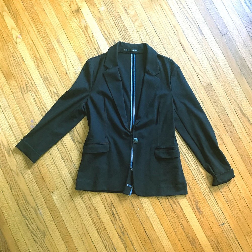 NWOT Black Blazer